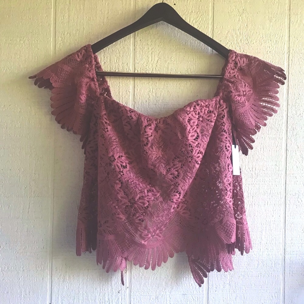 Lovers + Friends Life’s a beach lace off shoulder